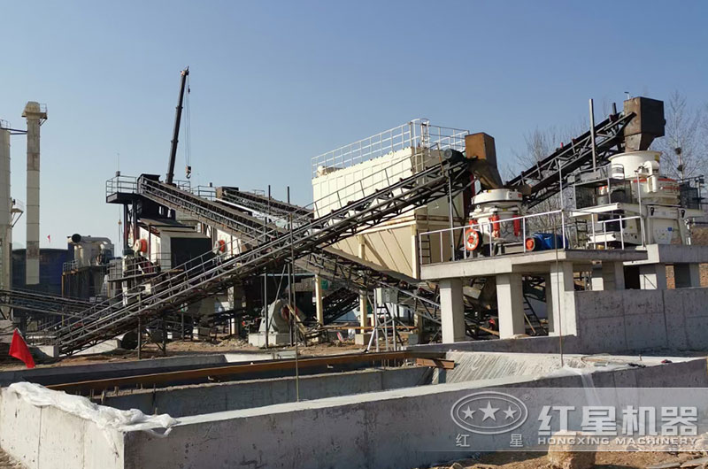 硬巖石碎石生產(chǎn)線客戶現(xiàn)場(chǎng) 硬巖石碎石生產(chǎn)線客戶現(xiàn)場(chǎng)