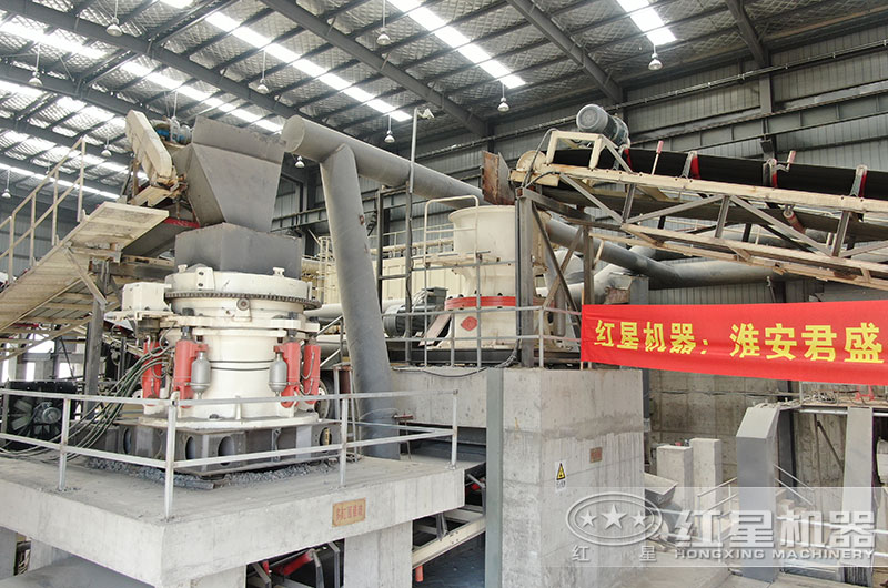 花崗巖破碎加工生產(chǎn)客戶(hù)現(xiàn)場(chǎng)實(shí)拍 花崗巖破碎加工生產(chǎn)客戶(hù)現(xiàn)場(chǎng)實(shí)拍